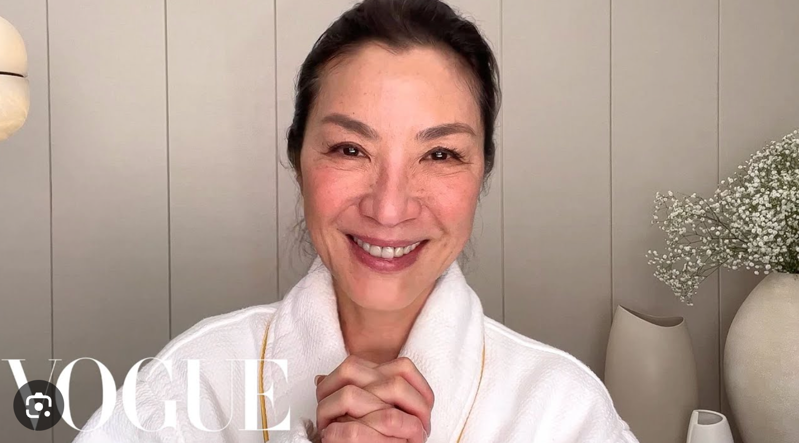 Wow! Michelle Yeoh's Ageless Secret Unveiled: The Power of MEDICUBE Age-R Derma Shot!