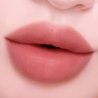 CLIO Hug Blur Tint 3.1g in 06 Best Buddy Peach Shade.