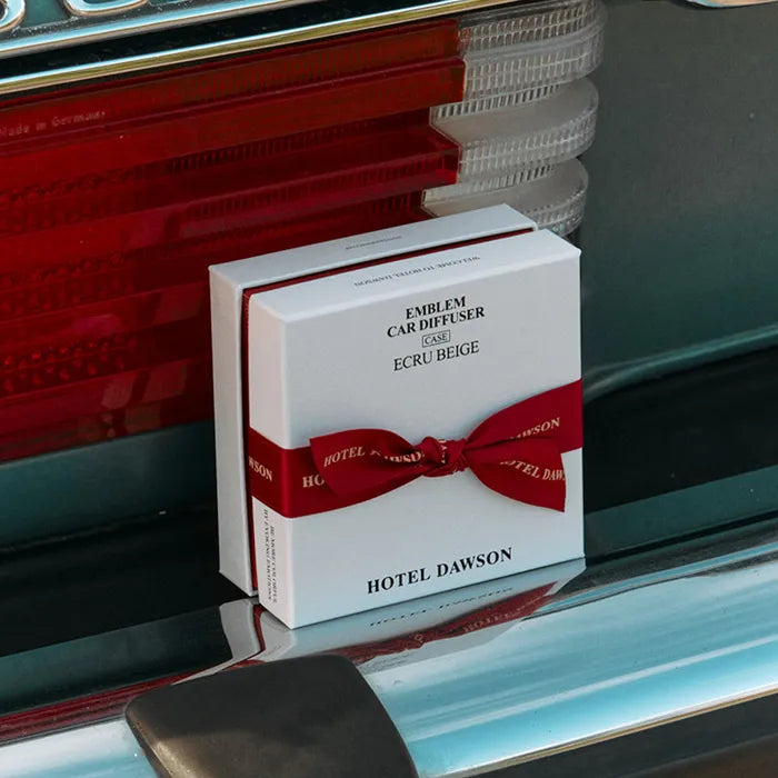 [2026 Lunar New Year Gift Set] HOTEL DAWSON Emblem Car Diffuser Case & Cartridge Set (Free Shopping Bag Included) - Choose Case Color (Beige/Black) & Select 1 of 3 Refill Scents