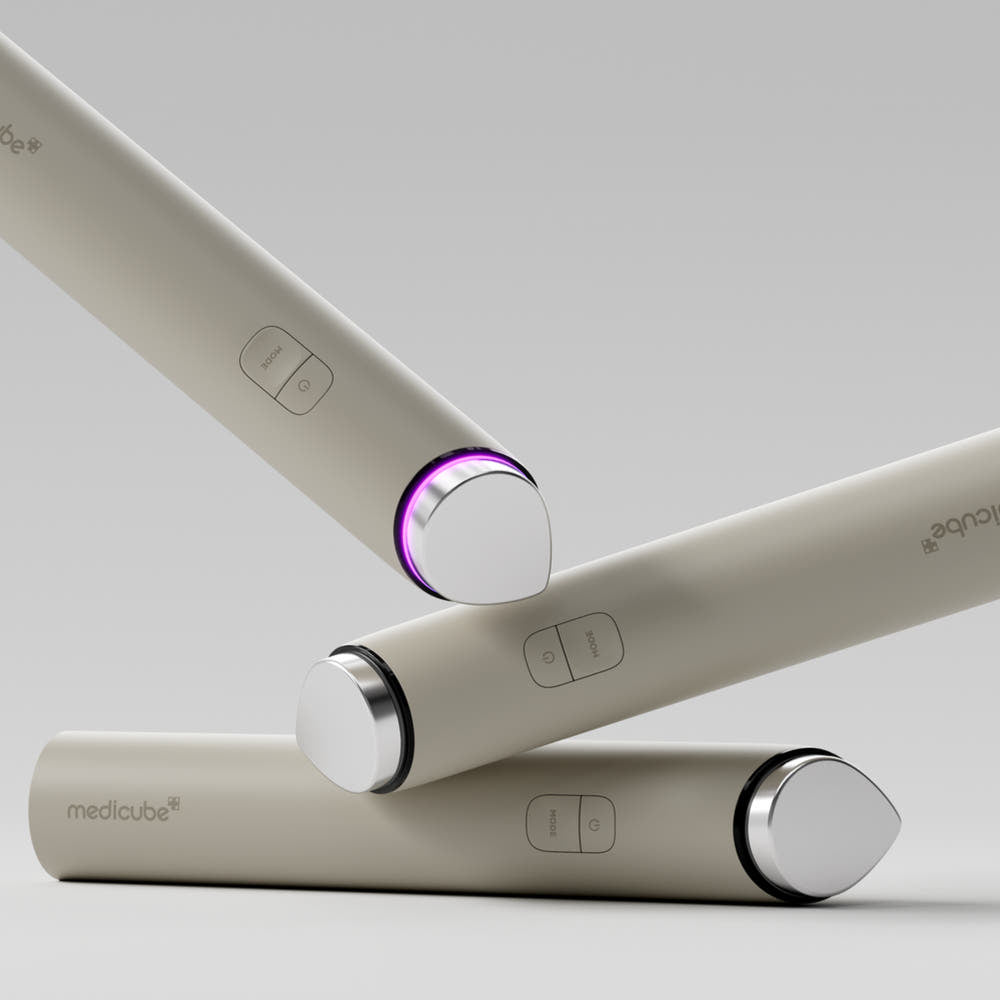 medicube Age-R Booster Glow | DODOSKIN