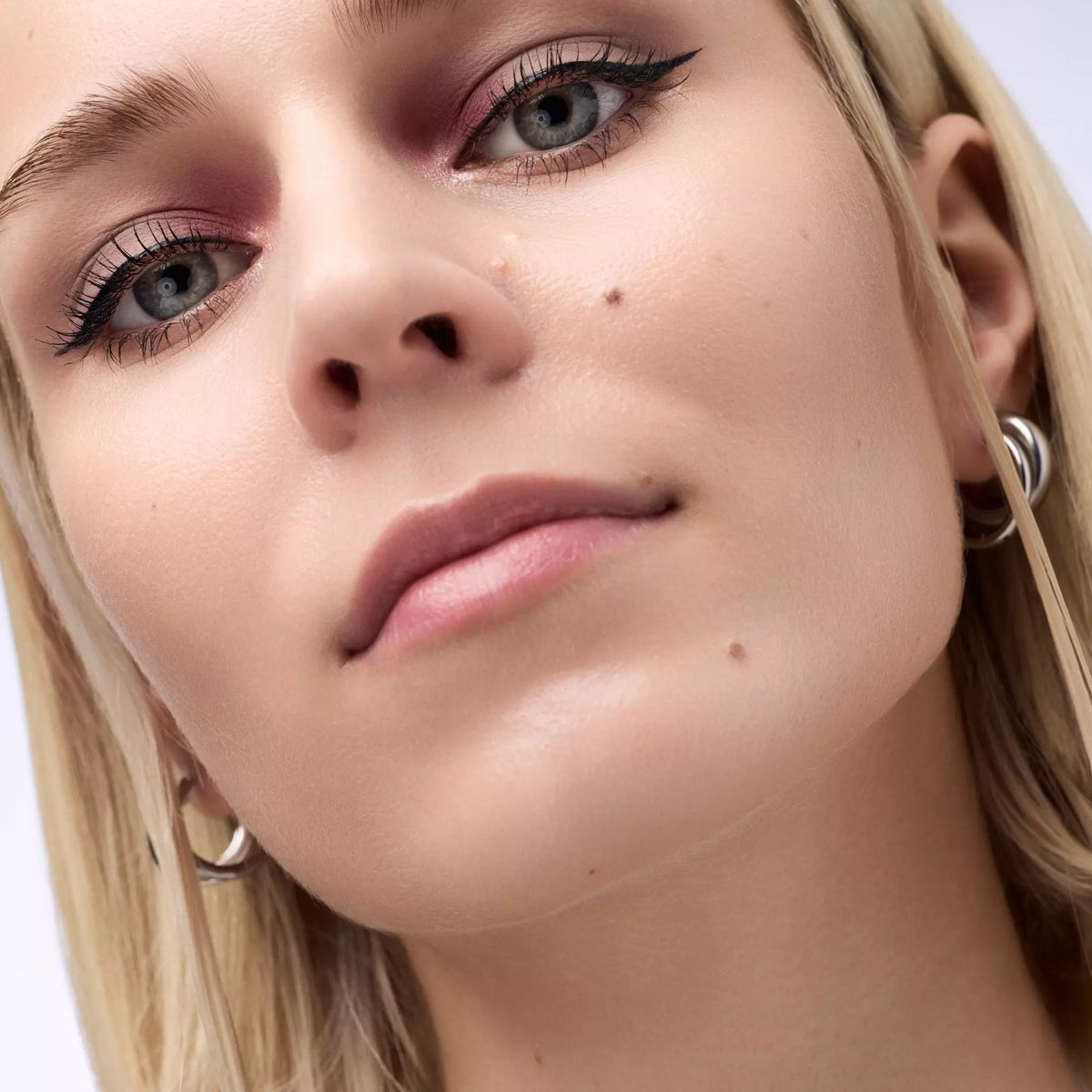 Catrice Tiny Treasures Eyeshadow Palette 4.2g (3 Colors)