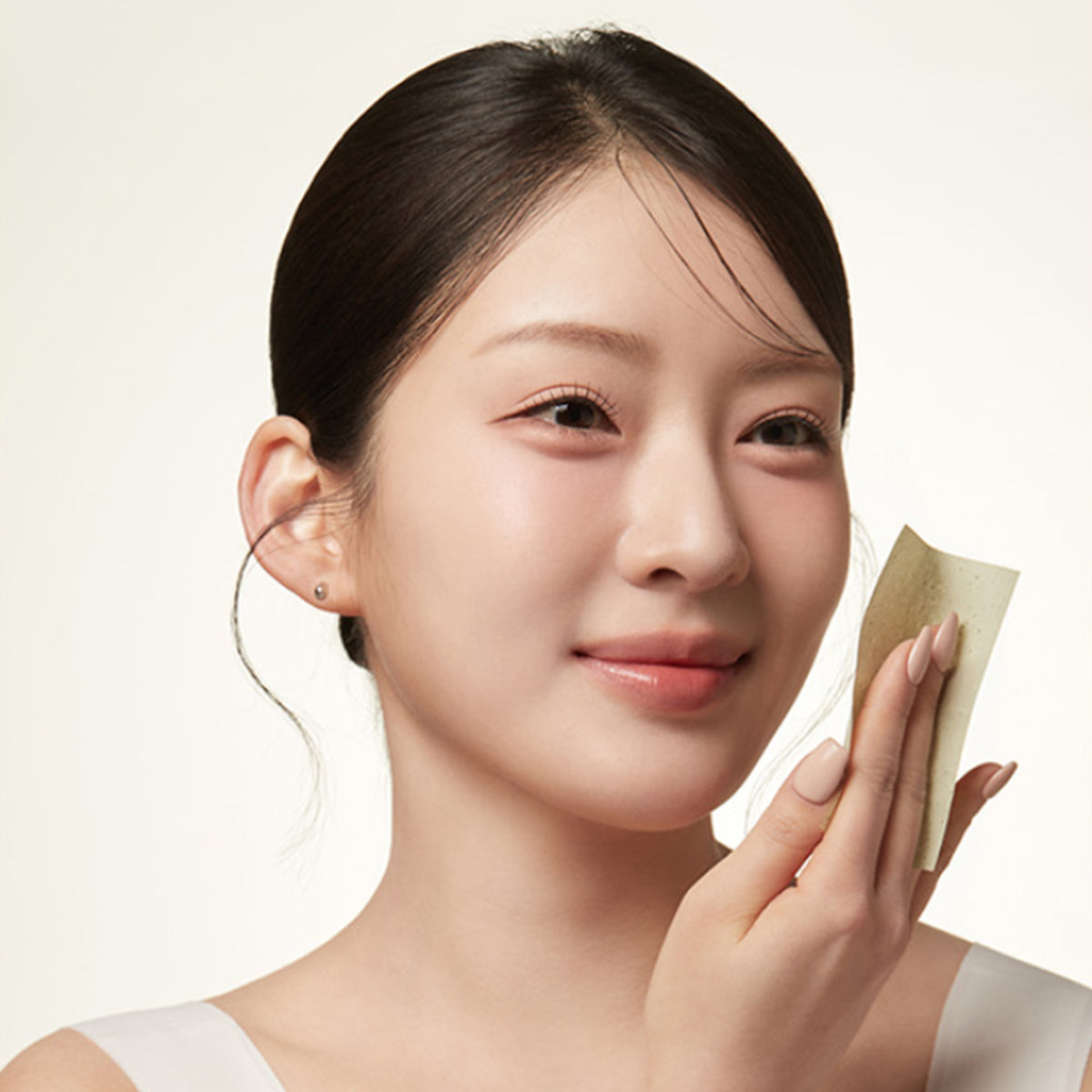 AMORE BASIC Oil Control Paper with Green Tea 70ea