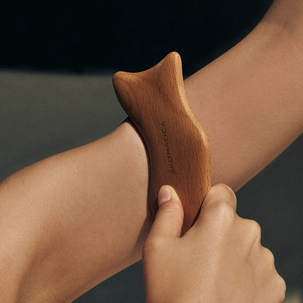 AROMATICA Wood Dolphin Face & Body Massage Tool | DODO SKIN – DODOSKIN