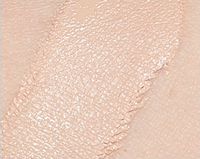 Achieve flawless coverage and sun protection with Aperire Day Dream Cover Cushion, a compact cushion with a soft, plush feel.