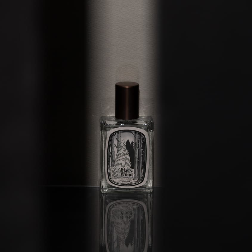 Atelier Faye Perfume 30ml #Black Wood
