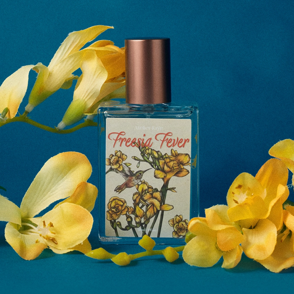 AtelierFayePerfume30ml_FreesiaFever-2.png