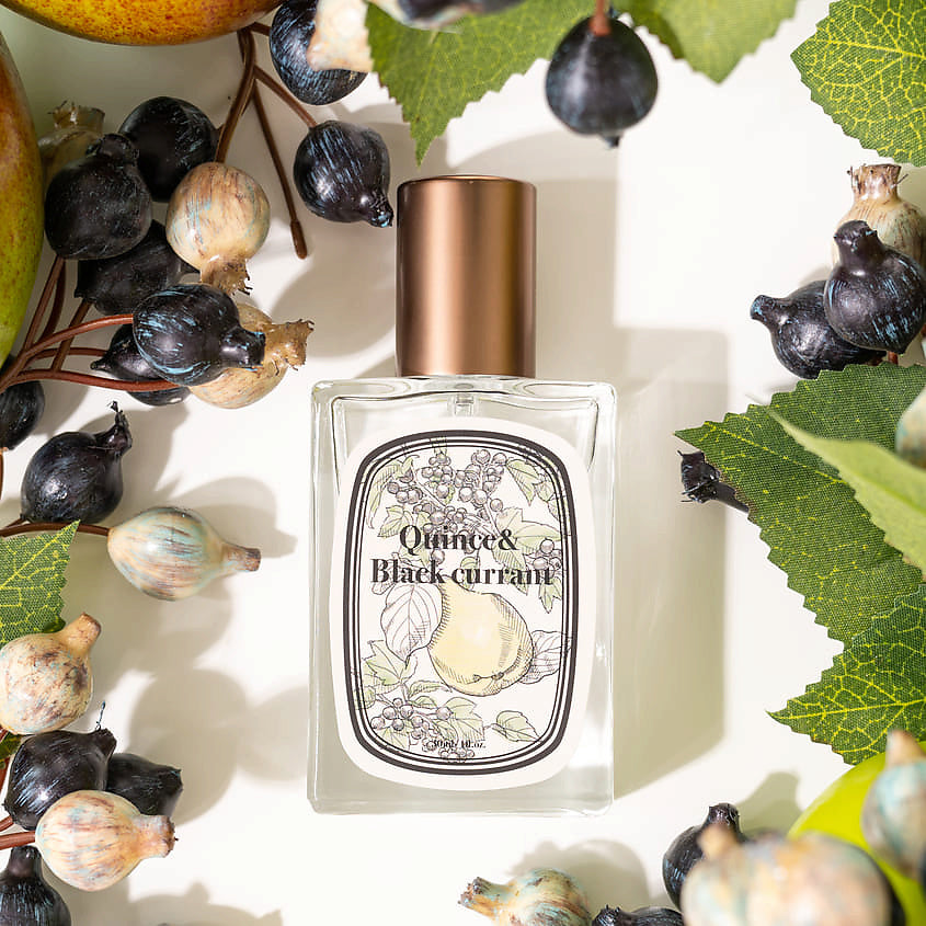 AtelierFayePerfume30ml_Quince_Blackcurrant-2.jpg