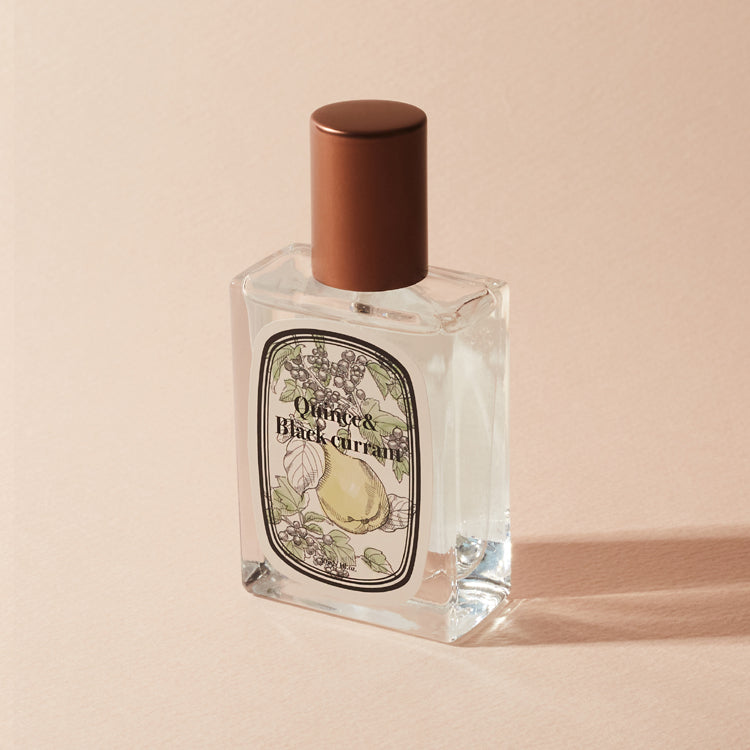 AtelierFayePerfume30ml_Quince_Blackcurrant-4.jpg