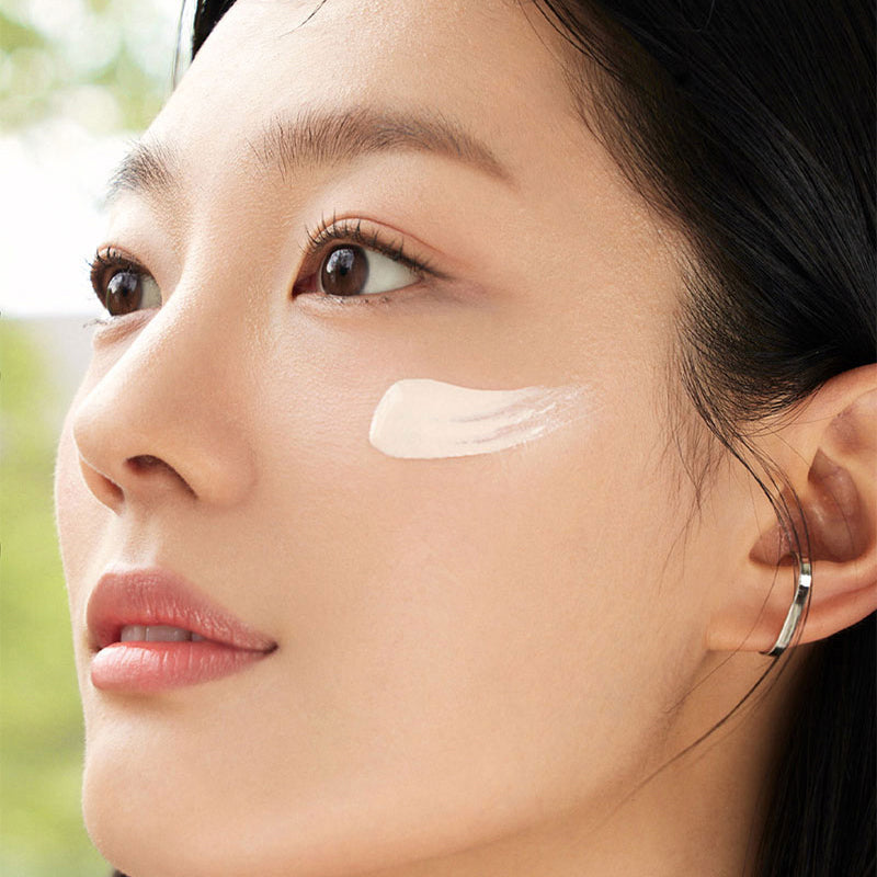 B Proyecto. Permanezca el cojín de sol relajado SPF50 PA ++++ 12G+12G