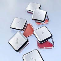  Discover the convenience and beauty of CLIO Essential Lipcheek Tap