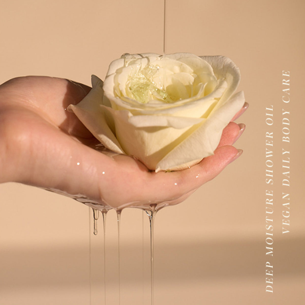 Aceite de ducha de humedad profunda de Caela 40 ml / 300 ml