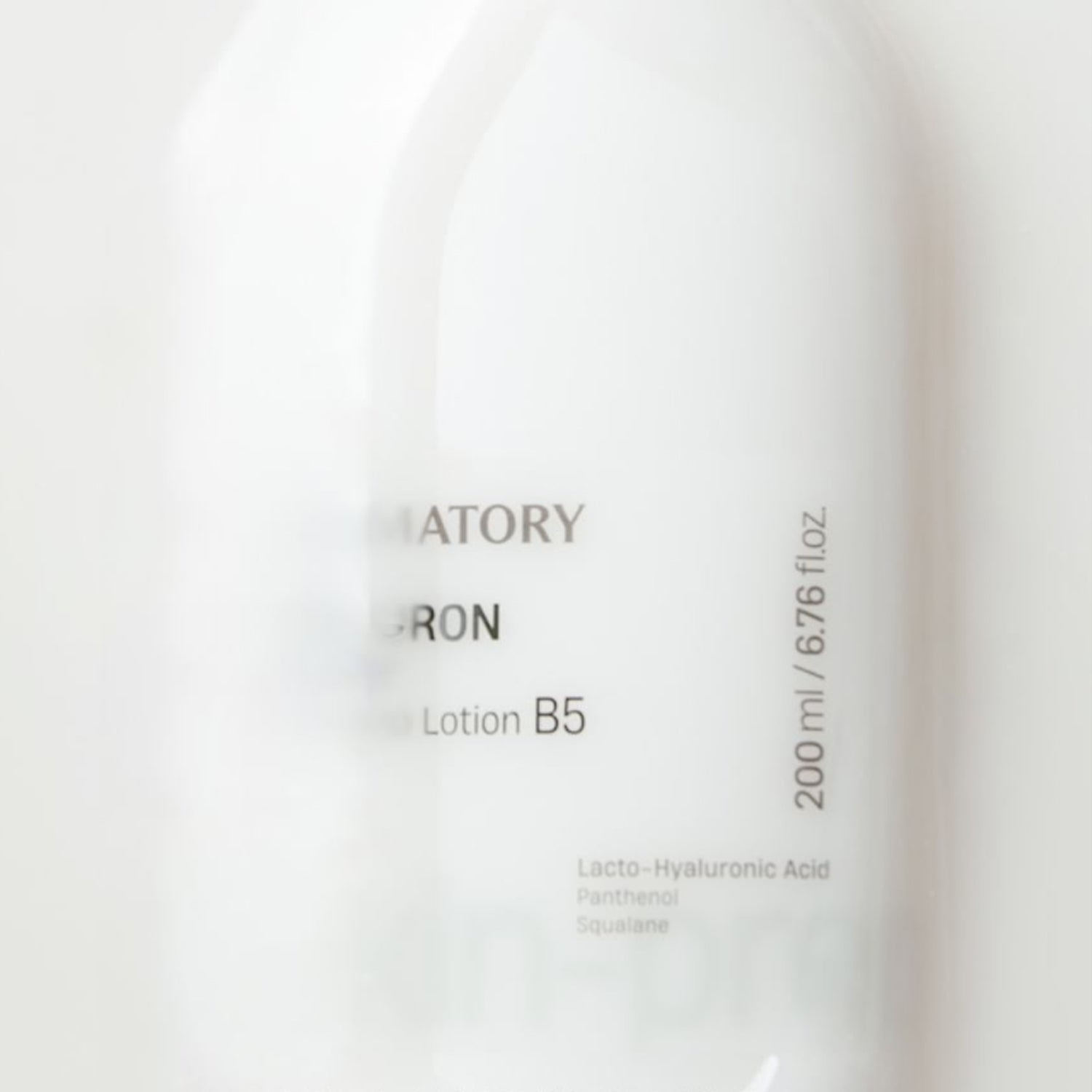 DERMATORYHyaluronBarrierSkinPrepLotionB5200ml-4.jpg