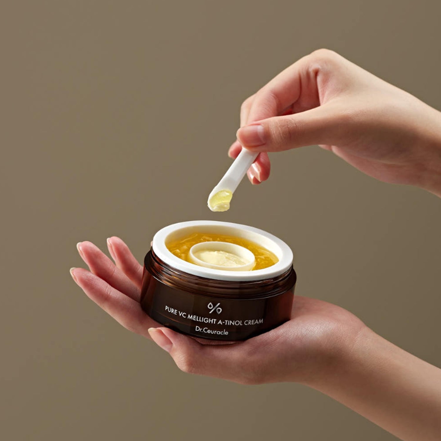ファンデーション SaintFran Blemish Treatment 30mL SaintFran Blemish Treatment SPF50+ PA++++ 30ml | DODO SKIN – DODOSKIN