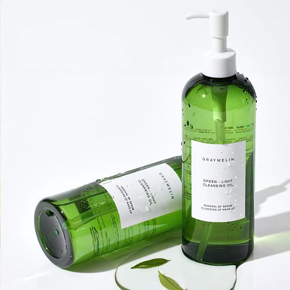 400ml GRAYMELIN Green Light Cleansing Oil bottle, showcasing a green theme.