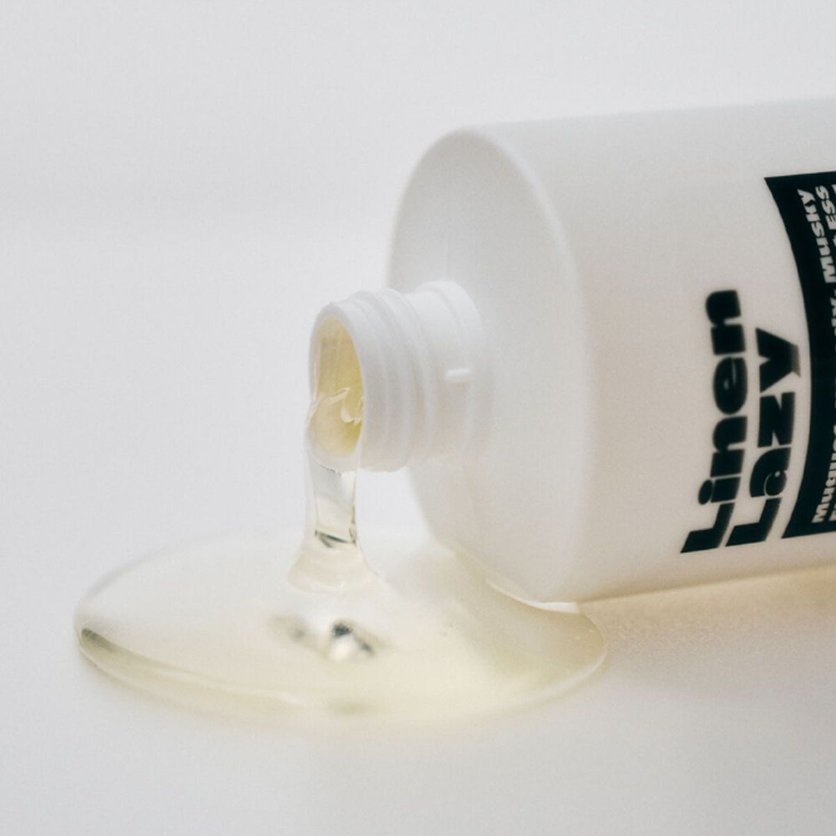 HAUS Fog Linen Lazy Body Wash 300ml