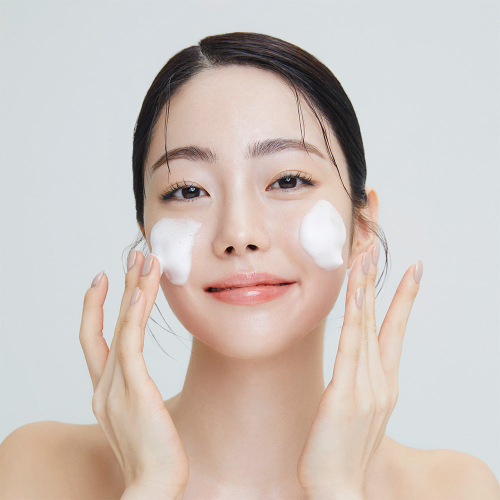 120ml ILLUMIEL AC Solution Foam Cleanser, ideal for cleansing and purifying the skin.