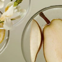 Labo-H PEABRA DE PELO HELEP DEL ESCUPO PERA PERRA Y FREESIA SHAMPOO 400ml