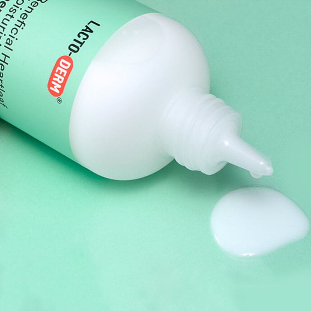 (Mhark) Lactoderm Beneficial Heartleaf Moisturizing Toner 200ml - DODOSKIN