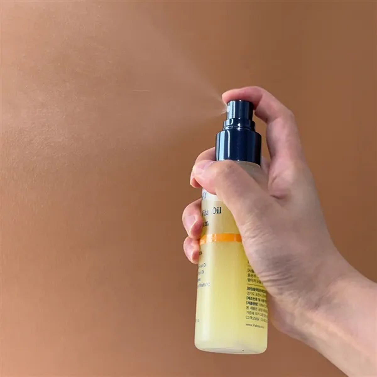 LINDSAY Whitening Vita Oil Mist Serum 100ml