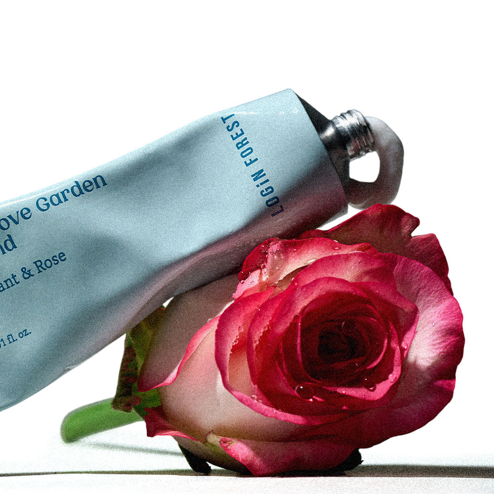 LOGIN FOREST Rainy Groove Garden Silky Hand 30ml