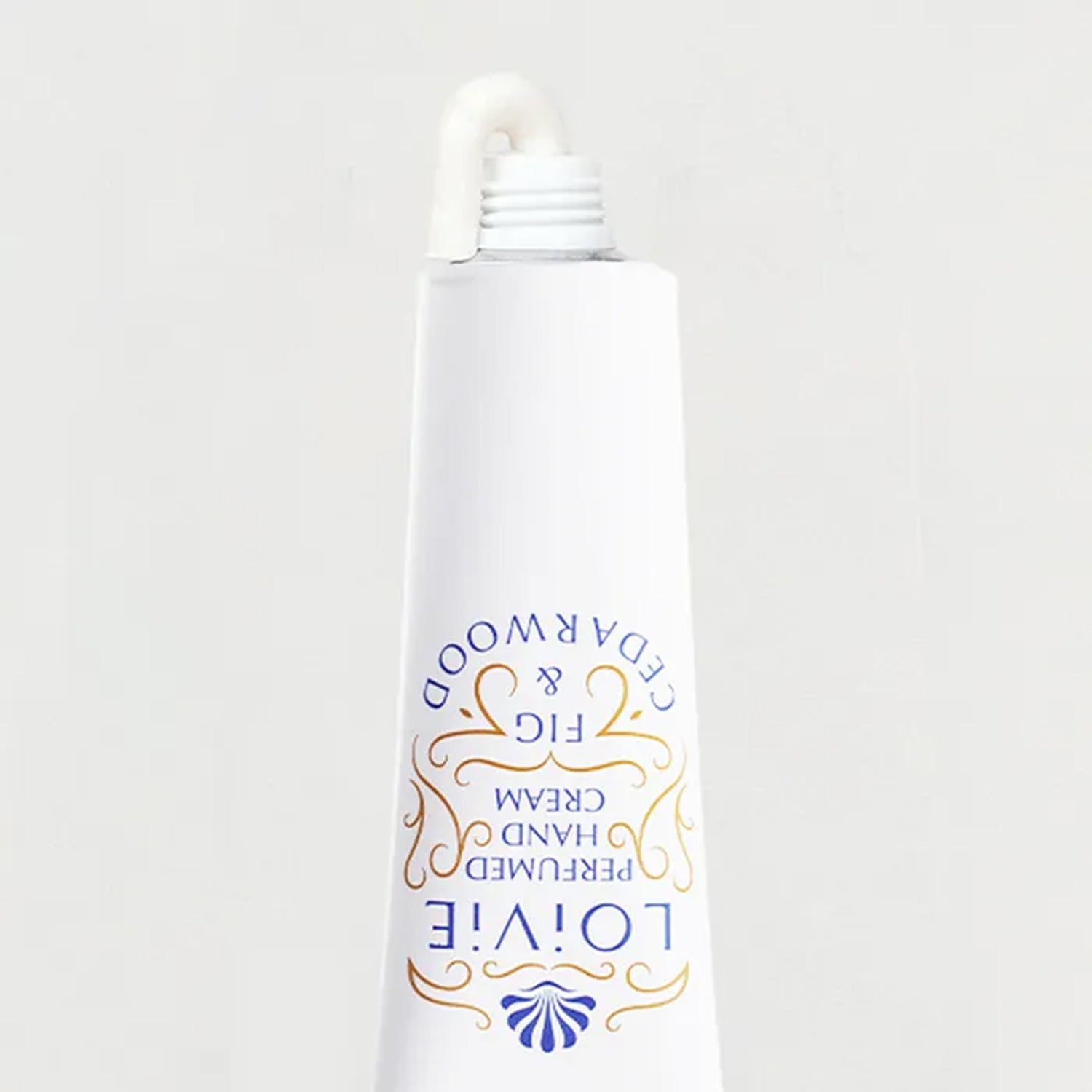 LOiViEFig_CedarwoodPerfumedHandCream35ml-2.jpg
