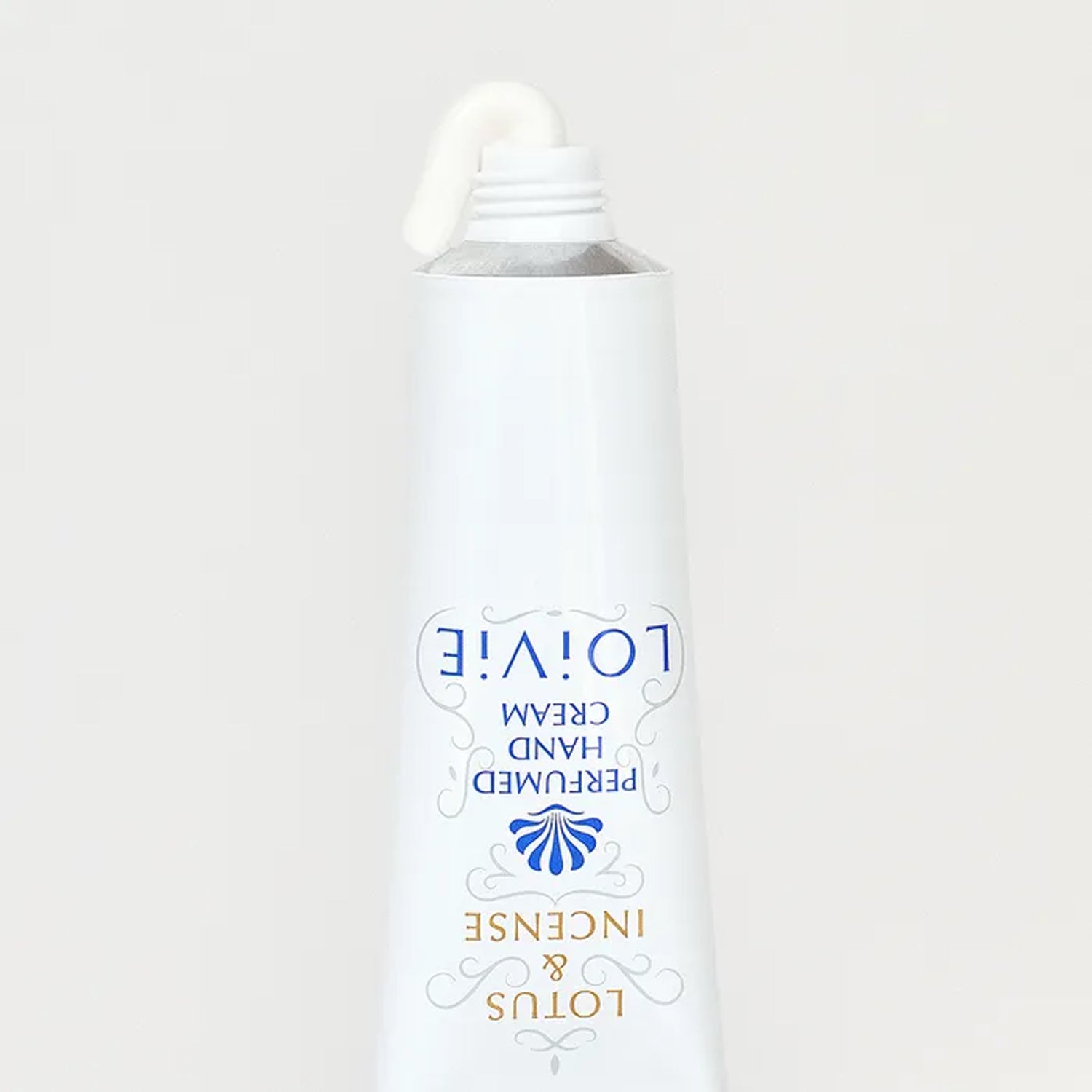 LOiViELotus_IncensePerfumedHandCream35ml-2.jpg