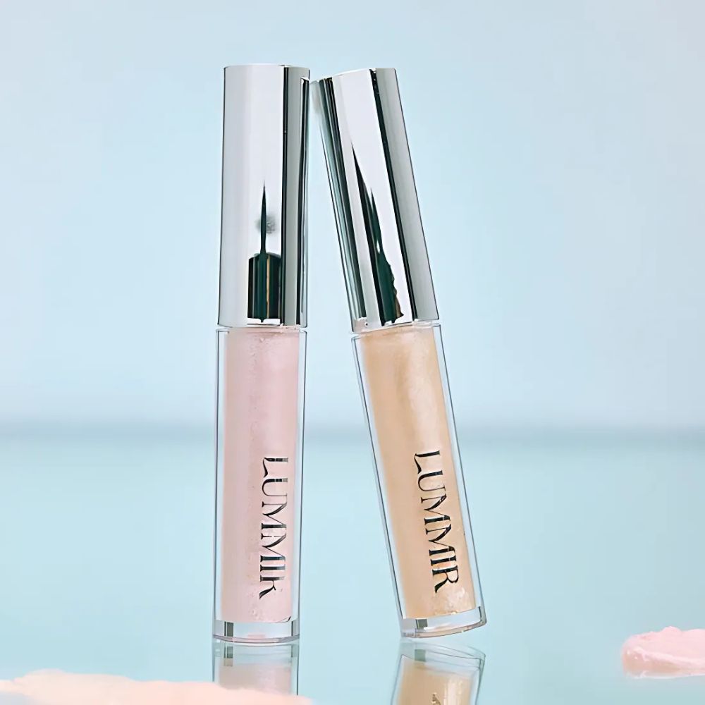 Available in two radiant colors, this lightweight formula glides effortlessly onto the eyelids, providing long-lasting, crease-proof wear.