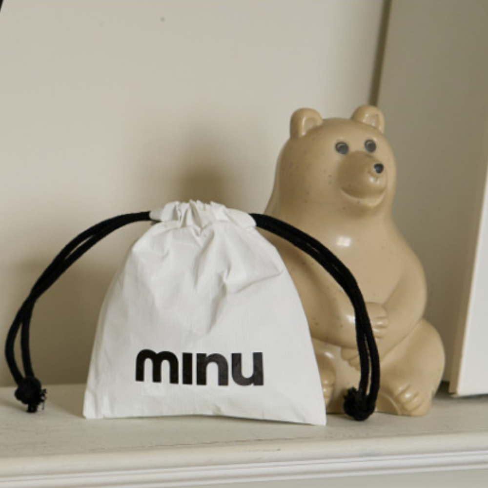 MINU Diffuser Sachet Closet & Car Air Freshener 24g (Choose 1 of 4 Scents)