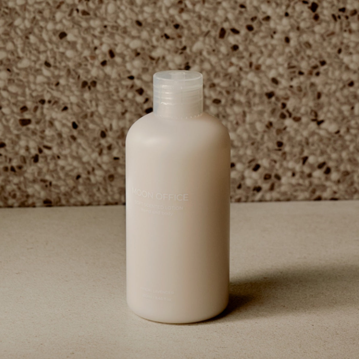 MOON OFFICE Hinoki & Lavender Hand & Body Lotion 250ml