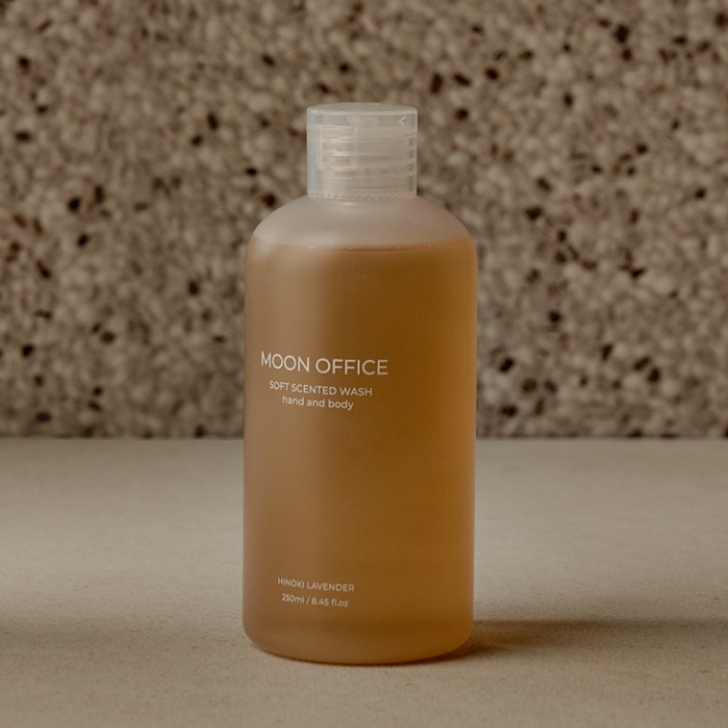 MOONOFFICEHinoki_LavenderHand_BodyWash250ml-1.jpg