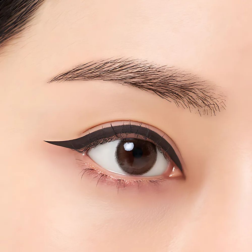 KITSCH CATCH Festive Eye Liner 0.5g in Mild Black Shade.