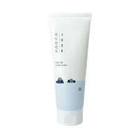 Experience the face shop blueberry face wash in the ROUND LAB Dokdo Cleanser, available in 150ml/200ml sizes.