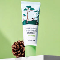 ROUND LAB Pine Soothing Cica Mineral Sunscreen SPF50+ PA++++ 40ml