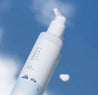  Includes ingredients that provide hydration and maintain the skin's moisture barrier.
