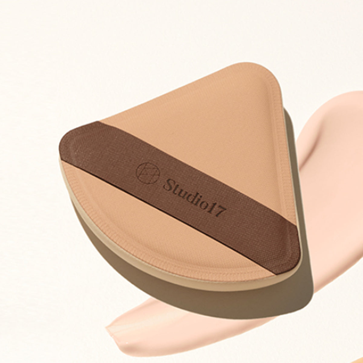 Studio17 Pang Pang Triangle Puff