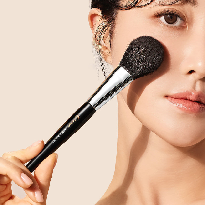 Studio17 Chin Shading Brush 492