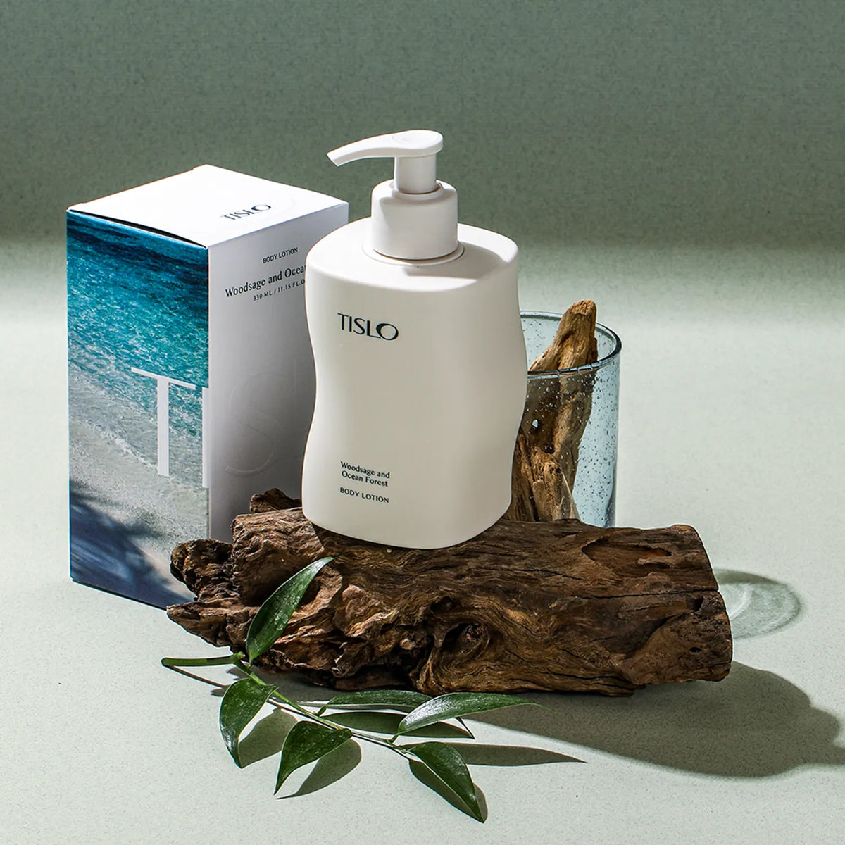 TISLO Body Lotion 330ml + Wash Discovery Set