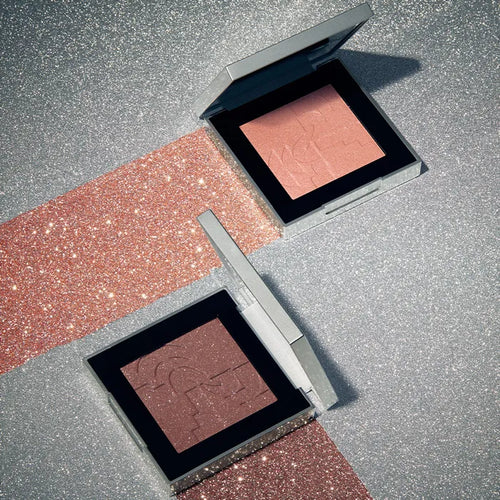 TWO SLASH FOUR All Over Face Blush 5.5g (4 Colors)