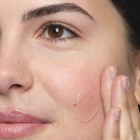 The Ordinary Natural Moisturizing Factors + Beta Glucan, 30ml, formulated to provide essential hydration and skin nourishment.