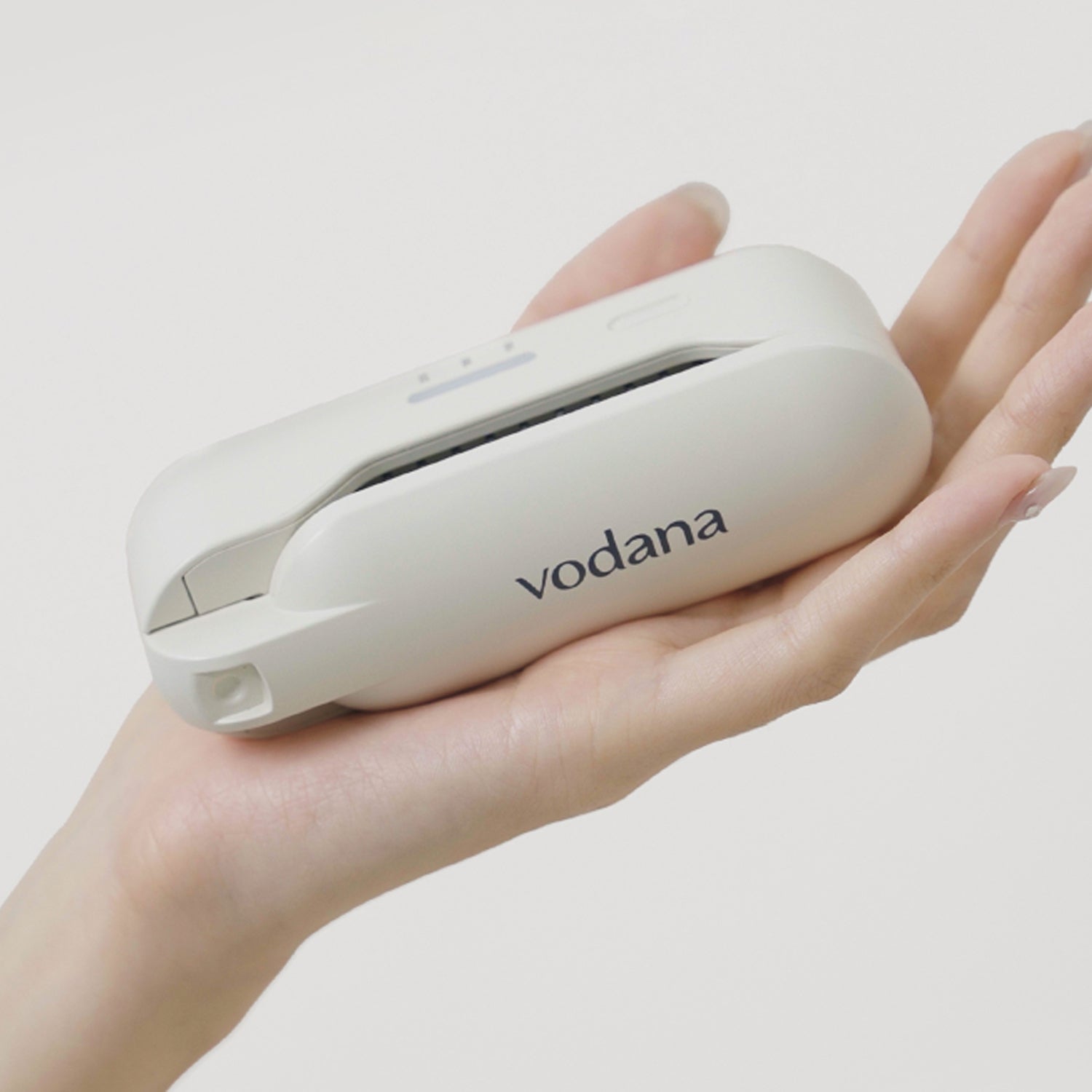 VODANA Easy Up Hair Styler Flip (Choose 1 of 2 Colors) | DODO SKIN