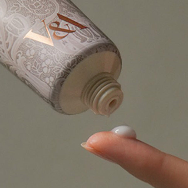 V&A Beauty Scented Hand Lotion 50ml