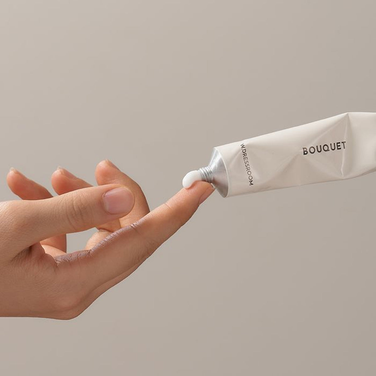 W.DRESSROOM Cream de Perfume 30ml 2 Types