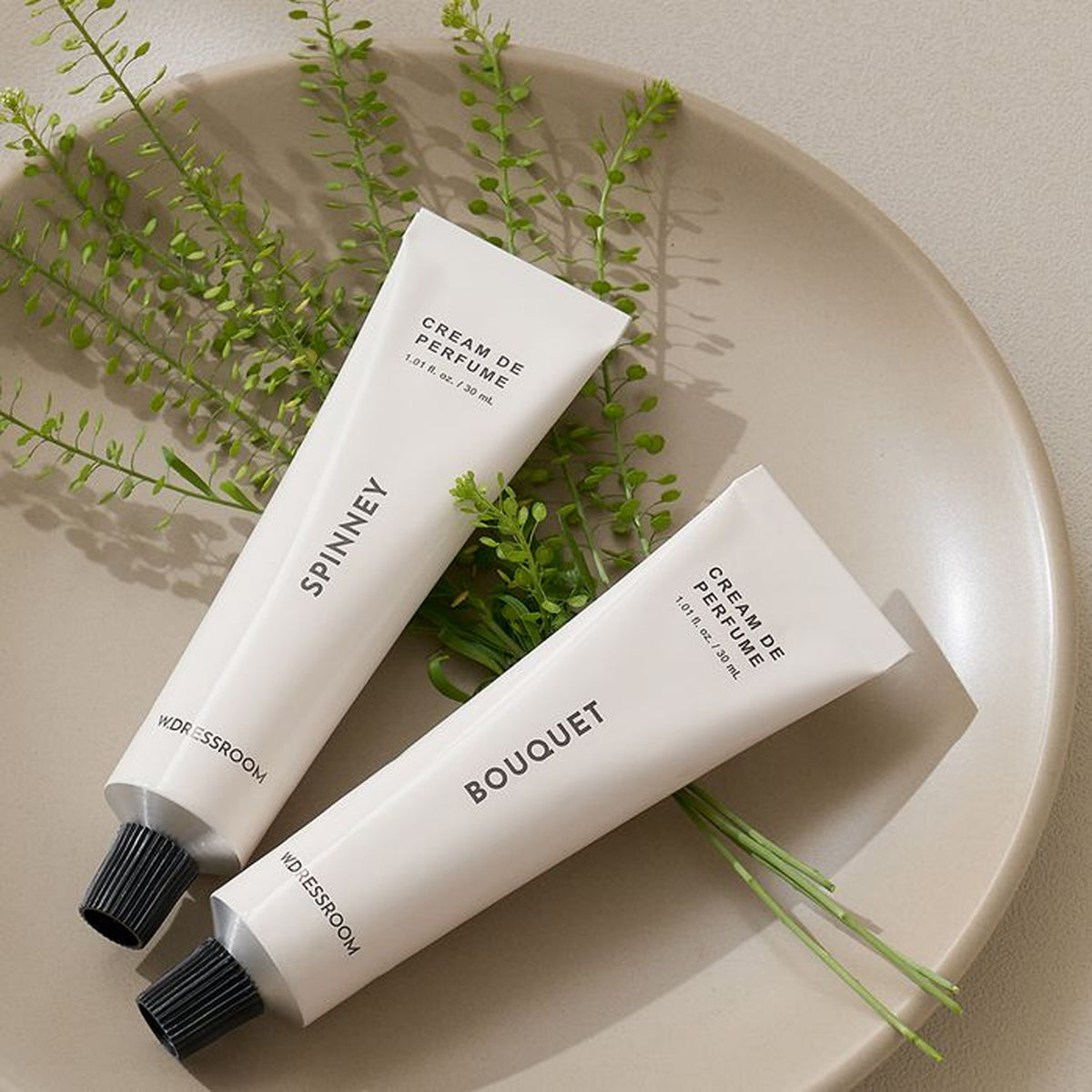 W.DRESSROOM Cream de Perfume 30ml 2 Types