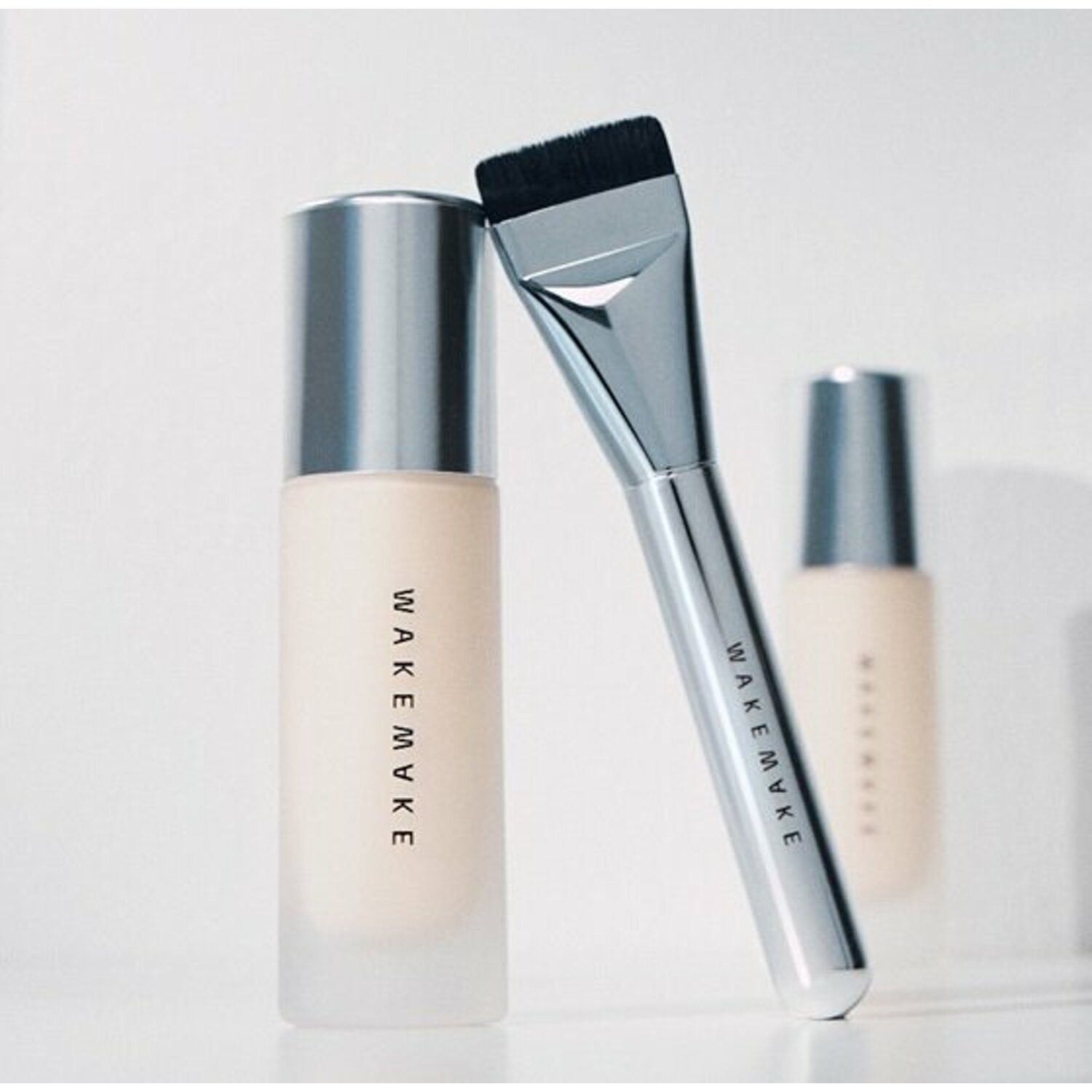 WAKEMAKE Water Velvet Cover Foundation 30ml | DODO SKIN – DODOSKIN