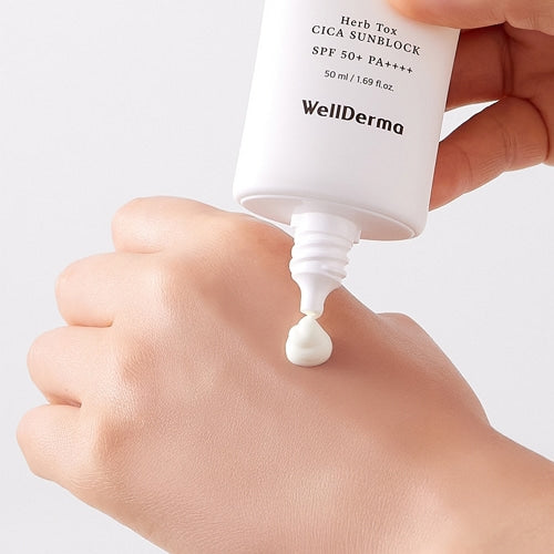 WellDermaTeatreeHerbToxCicaSunblock50ml-3.jpg