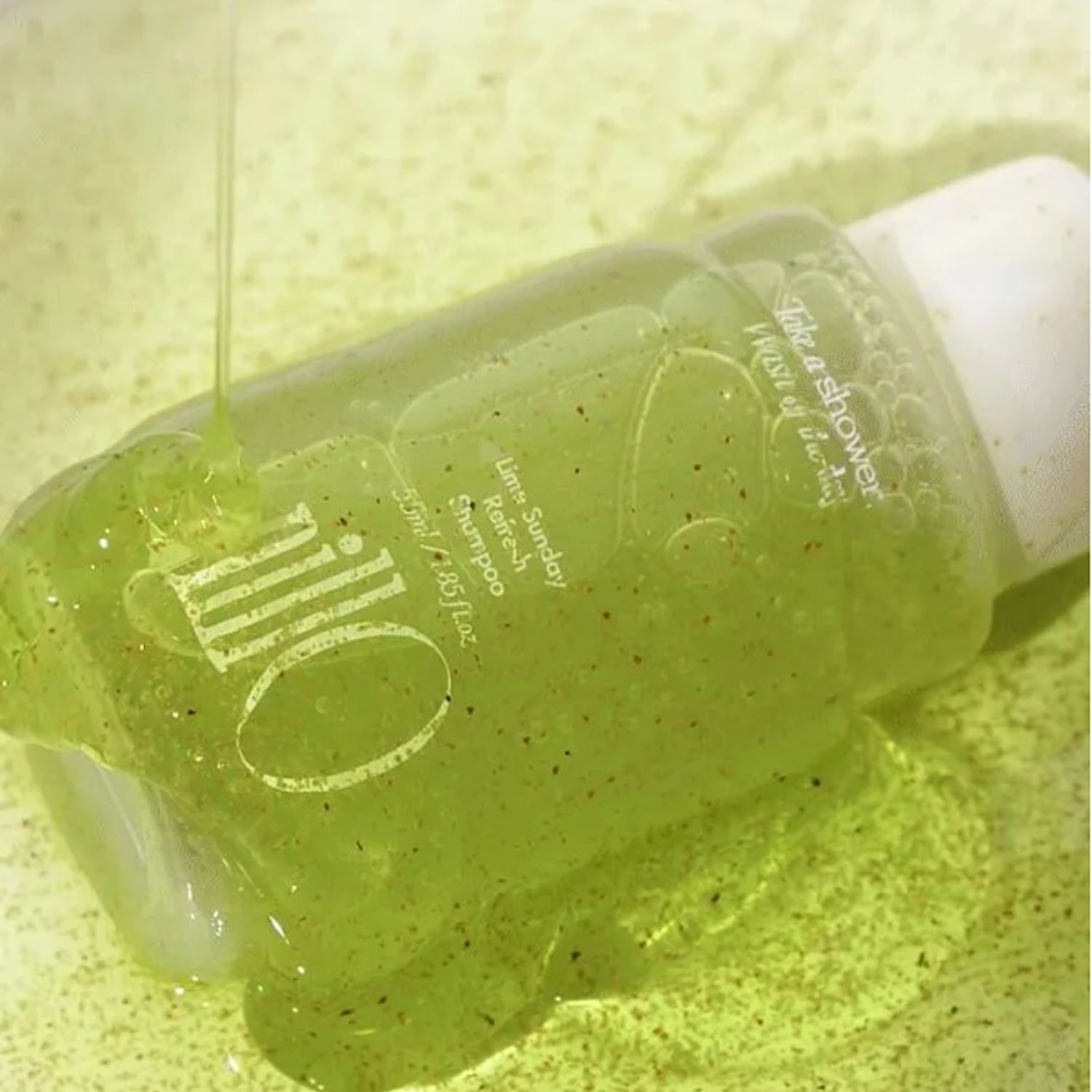anillO Lime Sunday Refresh Hair & Brush Mini Set | DODO SKIN