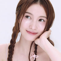 Colorful 3g Fruity Glass Gloss, offering a glossy finish that brings a fruity flair to your beauty collection.