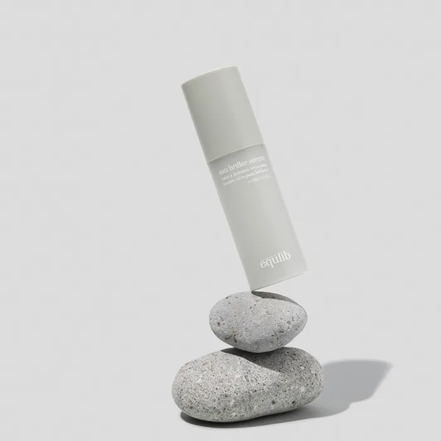 equlibEauBrillerSerum30ml-4.jpg