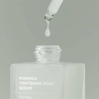 Its lightweight formula absorbs quickly, delivering active ingredients that work to enhance skin elasticity and reduce excess oil.