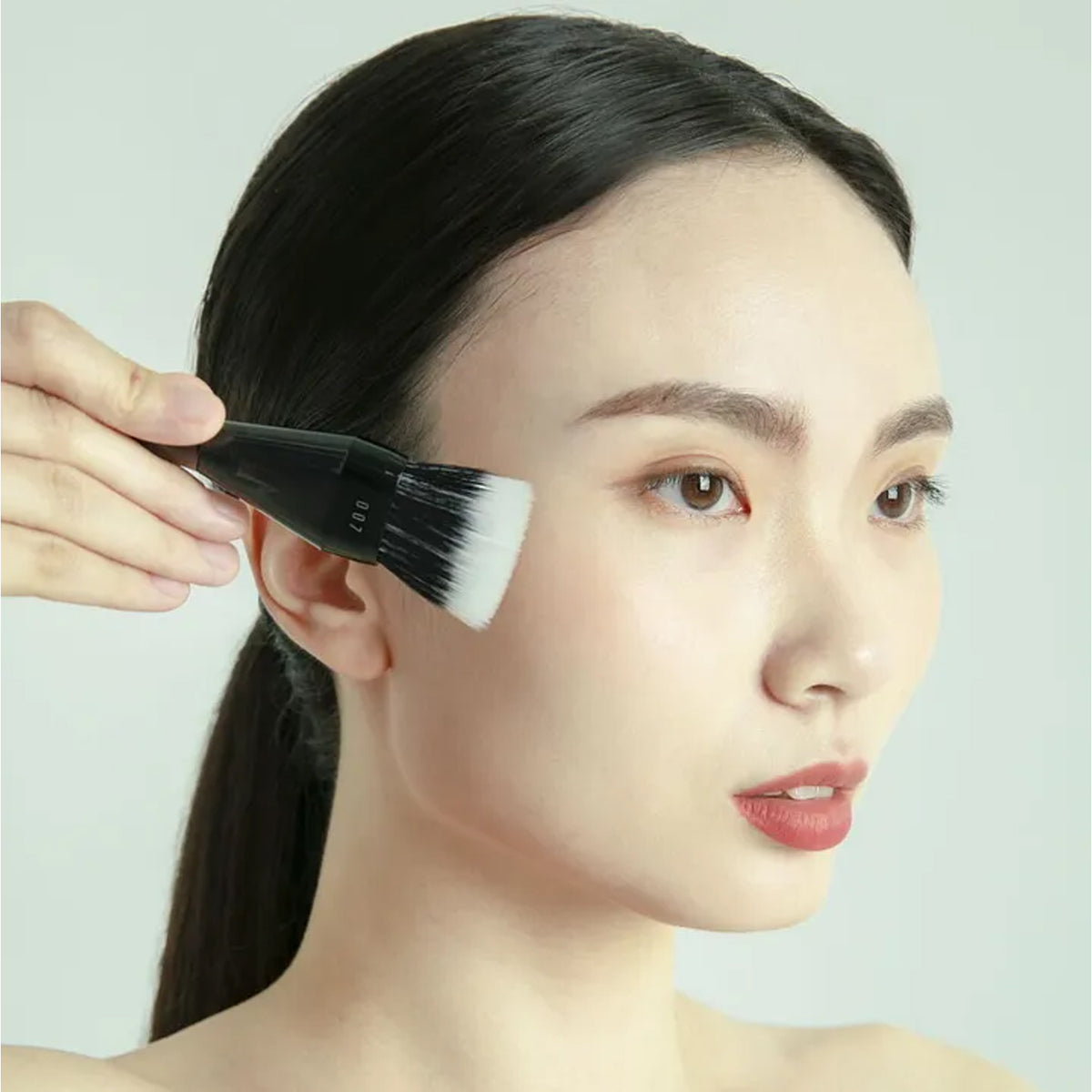 ohgnus 007 Highlighter Brush